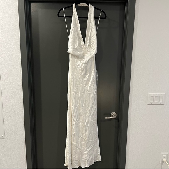 The Bar Grayson Gown in Blanc size 6 NEW! New without tags! - Picture 4 of 12